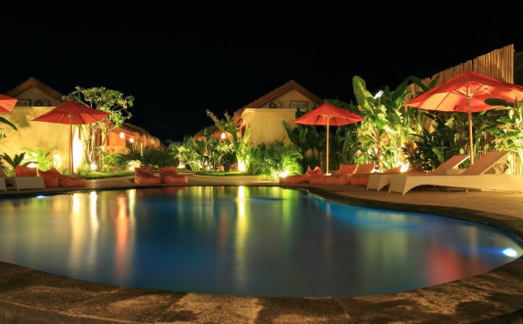 Swimming pool di Laguna Gili Beach Resort