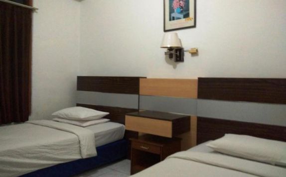 Twin Bed Room Hotel di Lambitu Hotel Bima