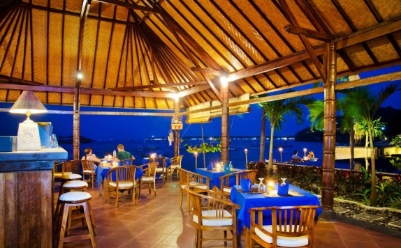 Restaurant di Lembongan Bay Shore Huts