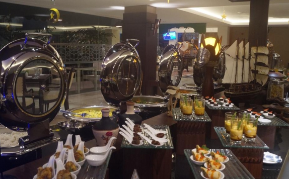 Food and Beverages di Lynn Hotel