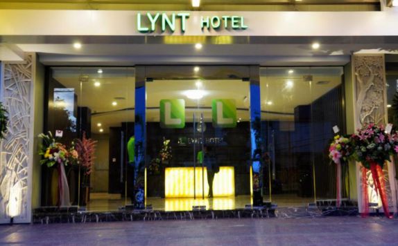 Entrance di Lynt Hotel Jakarta