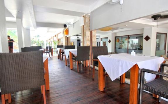 restaurant di Maharani Beach