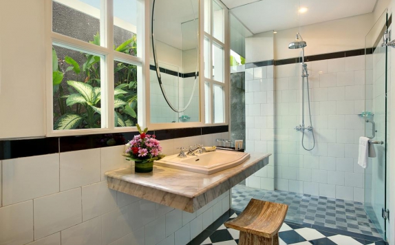 Bathroom di Maison at C Boutique Hotel