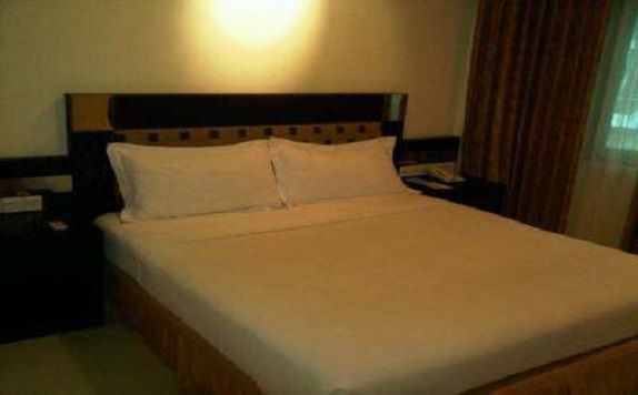 King Bed di Manise Hotel