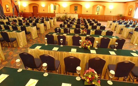 Meeting Room di Marbella Hotel, Convention & Spa Anyer