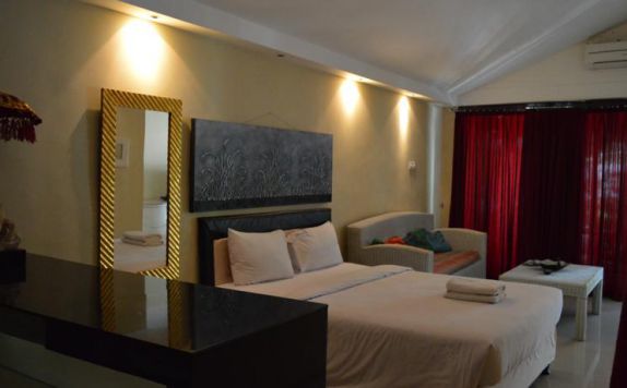 guest room di Marinos Place Legian