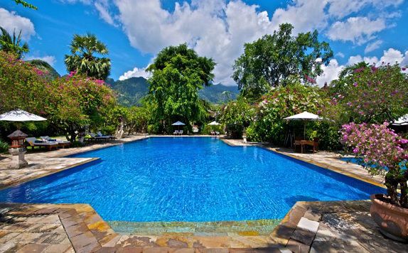 Swimming Pool di Matahari Beach Resort & Spa
