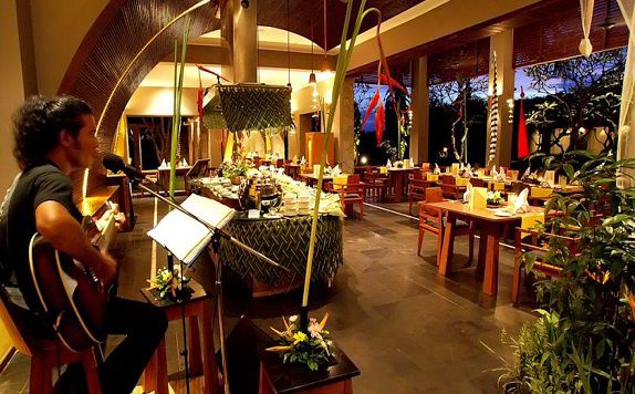 Restaurant di Maya Ubud Resort and Spa