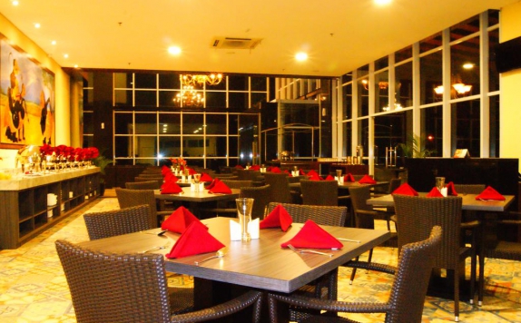Restaurant di Merapi Merbabu Hotel Bekasi