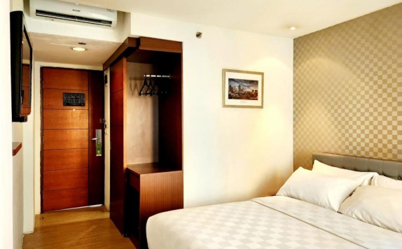 Bedroom Hotel di M Hotel Jakarta