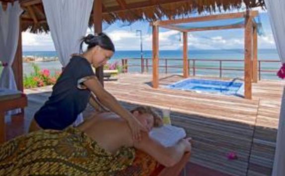 spa di Minahasa Lagoon Hotel