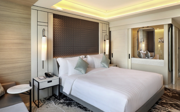 Bedroom di Movenpick Surabaya City