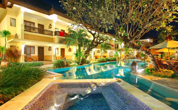 Swimming Pool di Mutiara Bali Boutique Resort & Villas