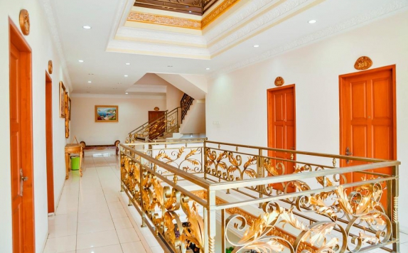 Interior di Narapati Indah Hotel