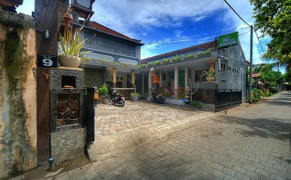 Eksterior di NB Bali Guest House