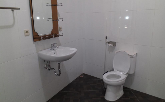 Bathroom di Ndalem Bantul