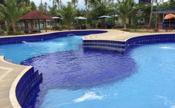 Swimming Pool di Negeri Baru Hotel & Resort