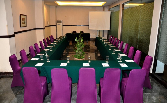 Meeting room di New Metro Hotel Semarang