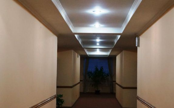 Koridor di New Resty Menara Hotel