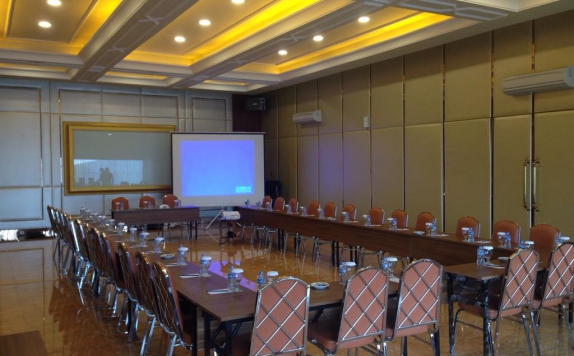 Meeting room di Olympic Hotel Jakarta