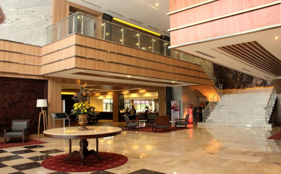 Lobby di Patra Semarang Hotel & Convention