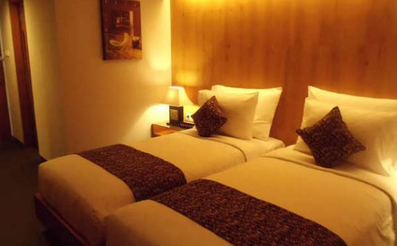 guest room twin bed di PING Hotel