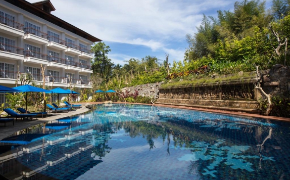 Swimming Pool di Plataran Heritage Borobudur Hotel