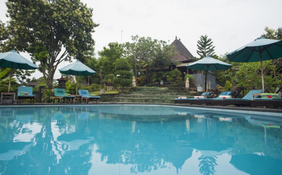 Outdoor Pool Hotel di Poh Manis Lembongan