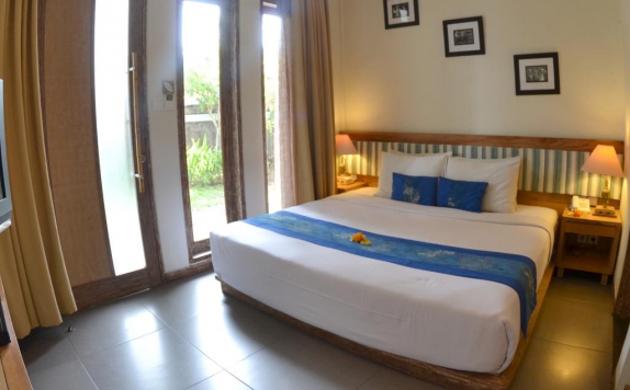 Tampilan Bedroom Hotel di Pondok Sari Kuta
