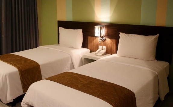 Guest room Twin Bed di Pose In Hotel