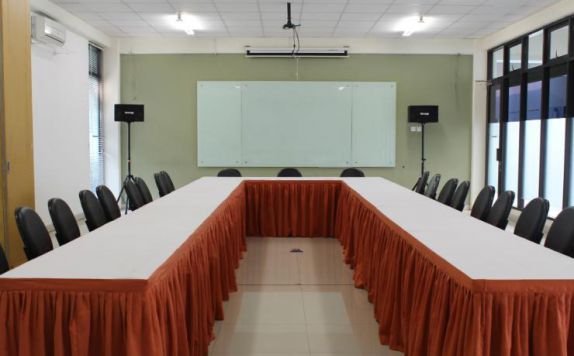 Meeting room di PP University