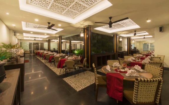 Restaurant di Pranaya Suites BSD City