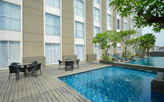 Swimmingpoll Hotel Swimmingpoll Hotel di Premier Place Surabaya Juanda