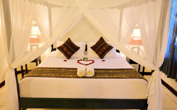 Tampilan Bedroom Hotel di Puri Cendana Resort Bali
