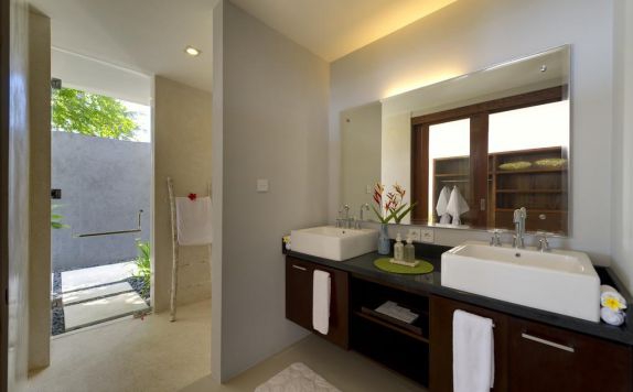 Bathroom di Puri Malimbu