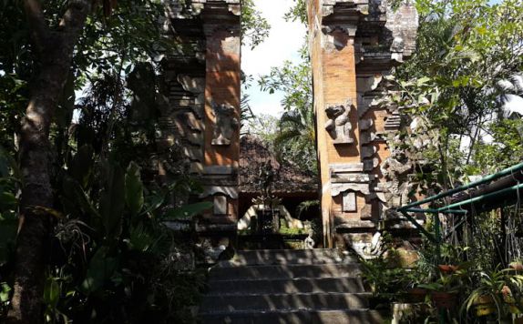 Entrance di Puri Saraswati Bungalow Ubud