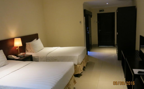 Tampilan Bedroom Hotel di Radha Bali Hotel