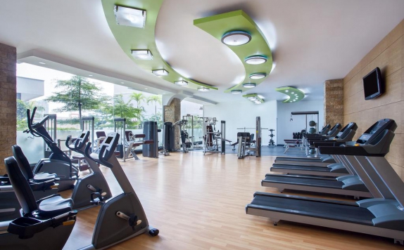 Gym and Fitness Center di Radisson Hotel Medan