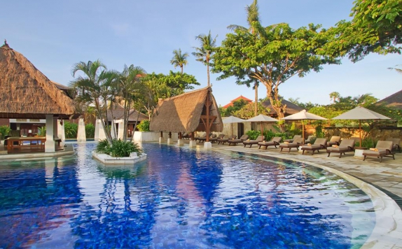 Swimming Pool di Rama Beach Resort & Villas