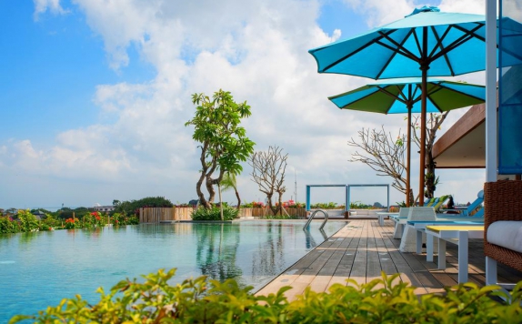 Swimming Pool di Rama Residence Padma