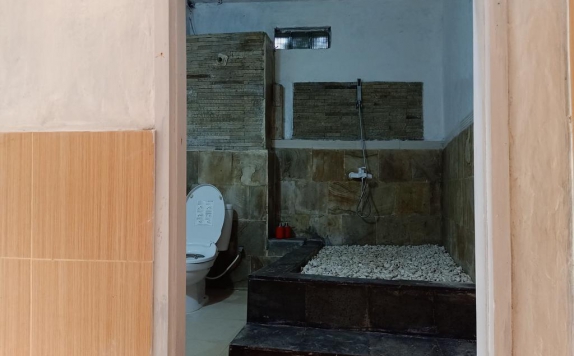 Bathroom di Rara Villas Lombok