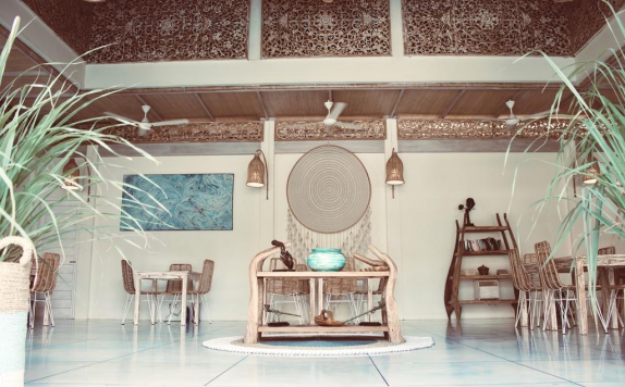 interior di Rascals Kuta Lombok
