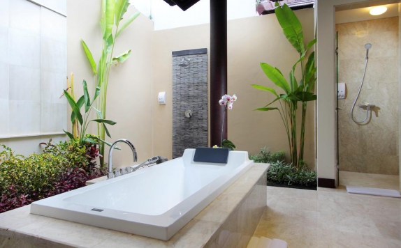 Bathroom di RC Villas