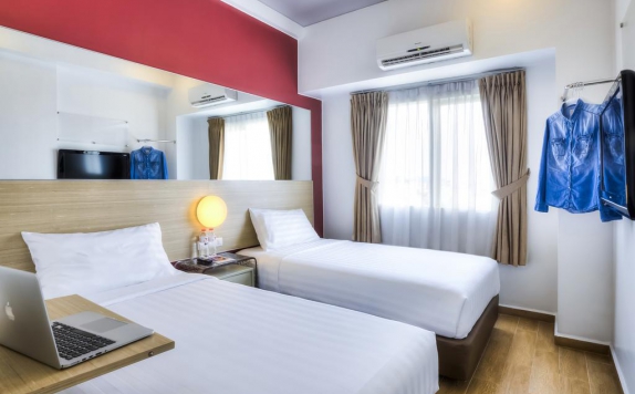 Tampilan Bedroom Hotel di Red Planet Surabaya