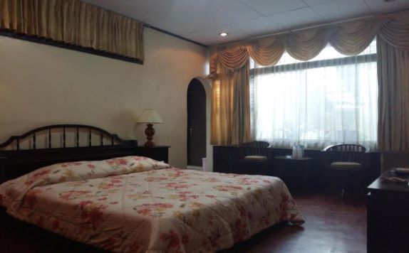 Guest Room di Rensa Hotel Jakarta