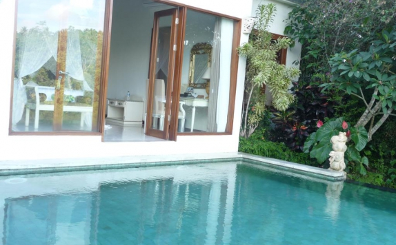 Swimming Pool di Rijasa Agung Resort and Villas