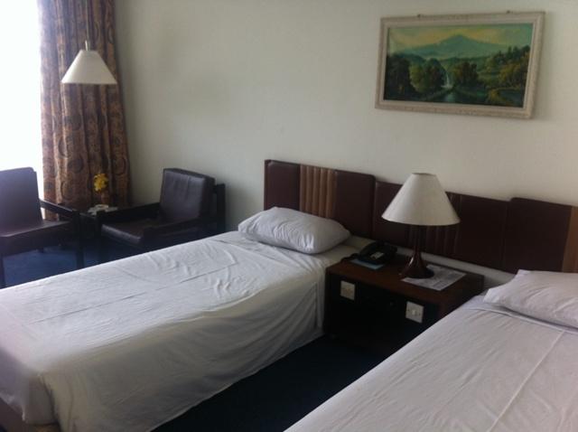 Kamar Tidur di Rosenda Hotel