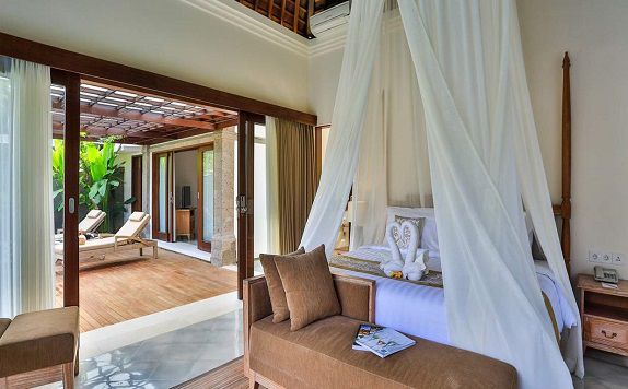 Living room at 2 Bed luxury di Royal Tulip Visesa Ubud