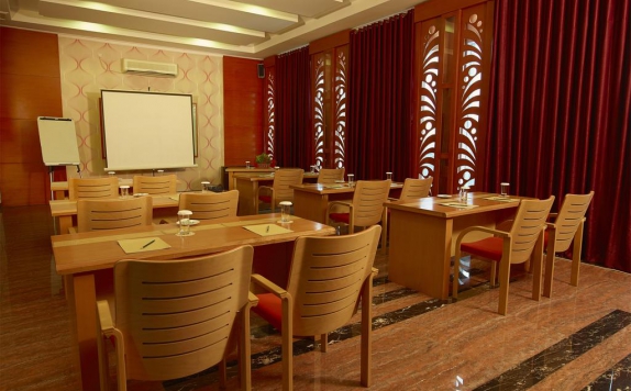 Meeting room di Sahati Hotel