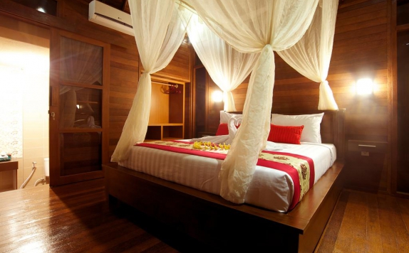Tampilan Bedroom Hotel di Saka Village Ubud